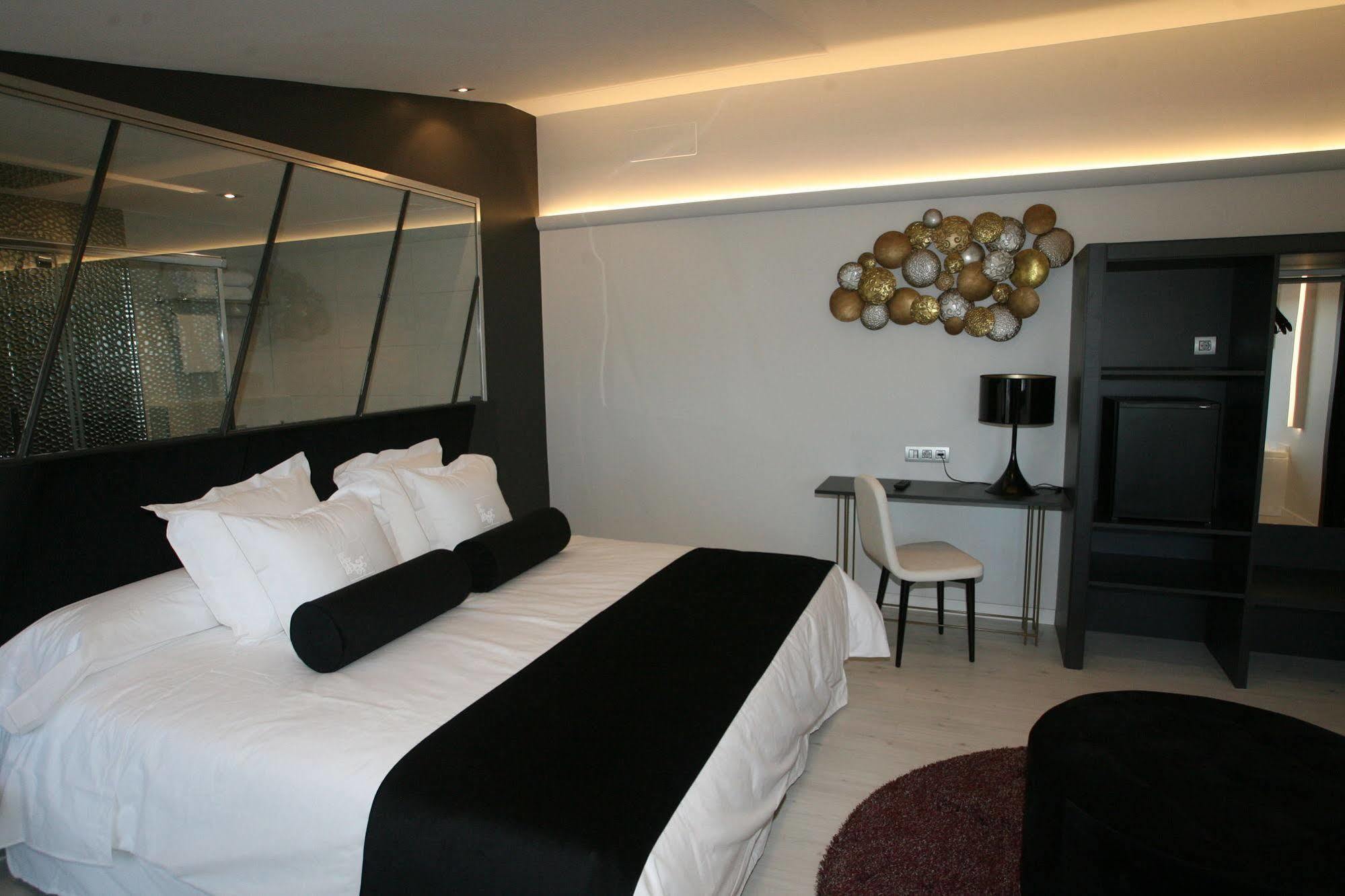 Hotel Cardenal Monforte De Lemos Eksteriør billede